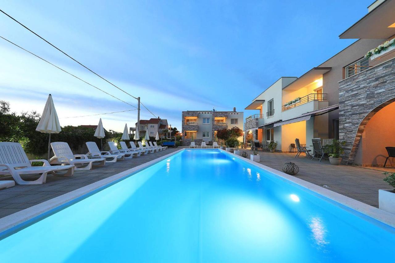 Apartments Punta Privlaka  Exterior foto